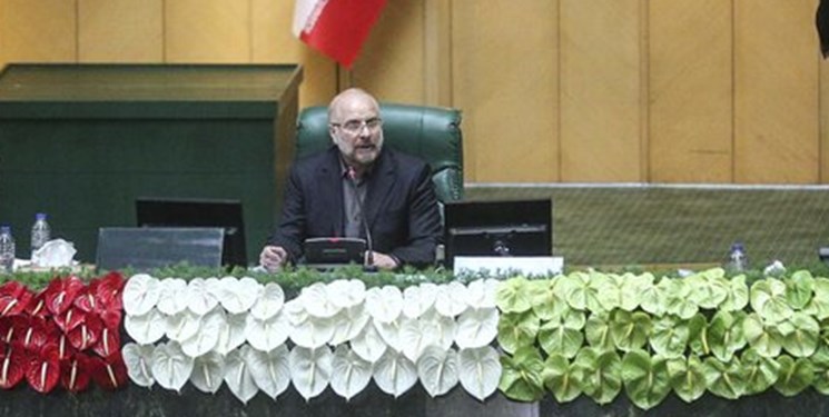 توصیه قالیباف به نمایندگان: از تریبون مجلس فقط برای حل مسائل مردم استفاده کنید