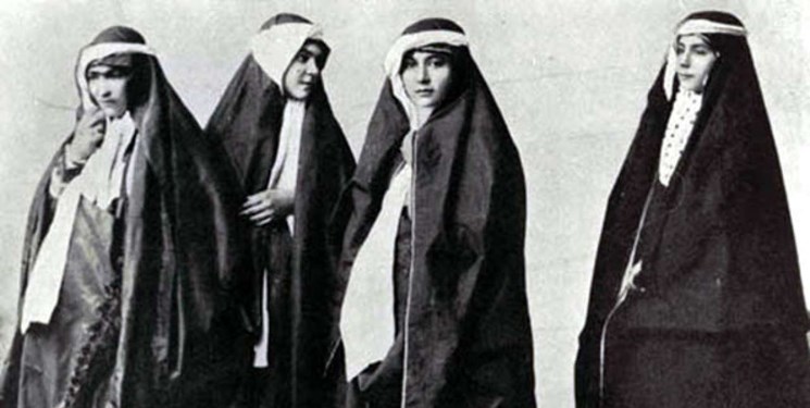 مقاومت بانوان بناب در برابر کشف حجاب