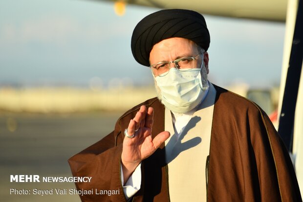 آیت‌الله رئیسی:  حضور در عرصه انتخابات را مجاهدتی برای مبارزه با فساد می‌دانم