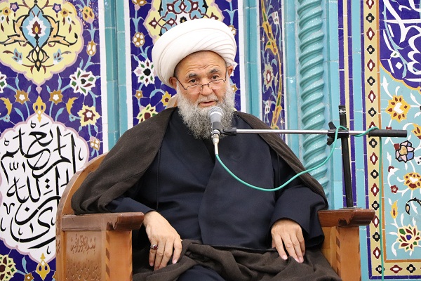 مشکل امروز بشریت دین گریزی و فرار از معنویت است