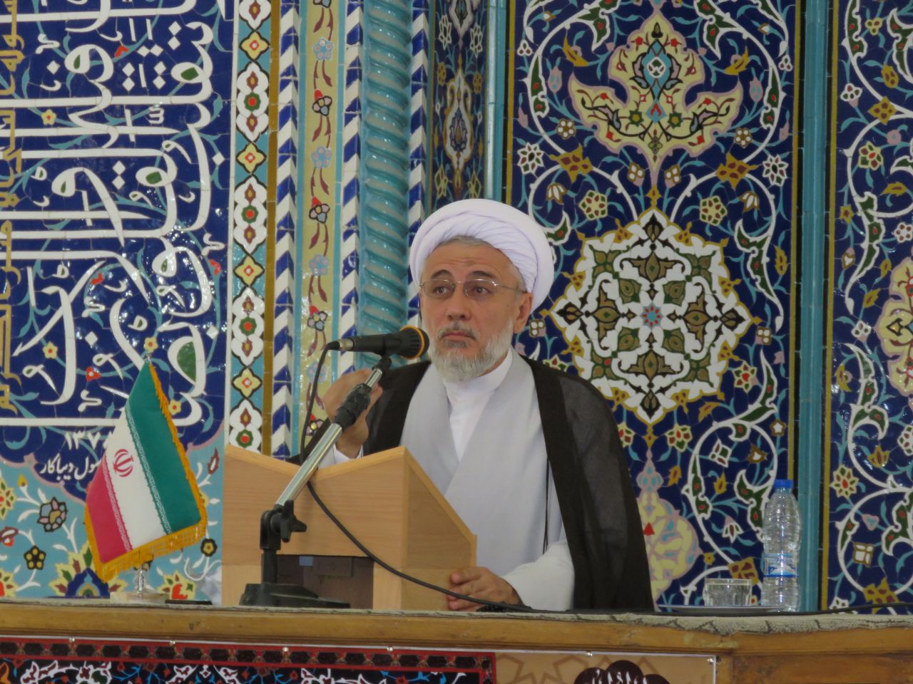 نکوهش عدم اقدامات بموقع مسئولان در خصوص معضل اخیر خوزستان/  بی مسئولیتی مسئولان، تحمیل هزینه اضافی به بیت المال/ لزوم ترویج فرهنگ غدیر