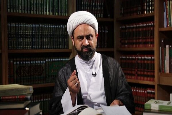 امام هادی (ع) به شدت با انحرافات اعتقادی مبارزه می‌کردند