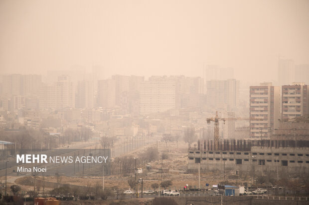دلایل آلودگی هوا در تبریز/ نقش ویژه خودروهای فرسوده