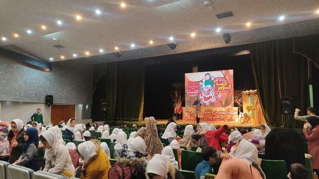 مرحله منطقه‌ای جشنواره دوسالانه قصه‌گویی در تبریز خاتمه یافت