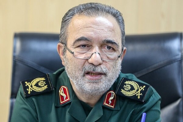 نیاز روزانه کشور به بنزین حدود ۱۰۰ میلیون لیتر است