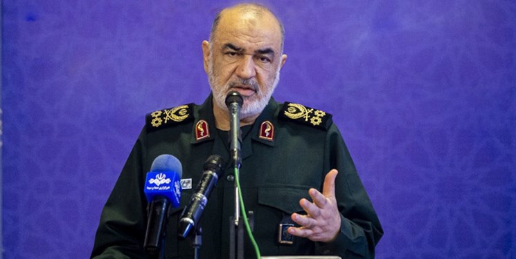 سرلشکر سلامی: قرارگاه خاتم الانبیا(ص) ۱۶ بیمارستان در حال ساخت دارد