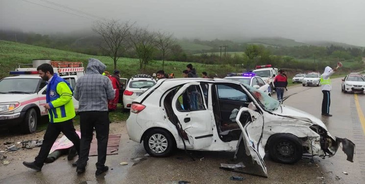 علت وقوع تصادفات جاده‌ای چیست؟