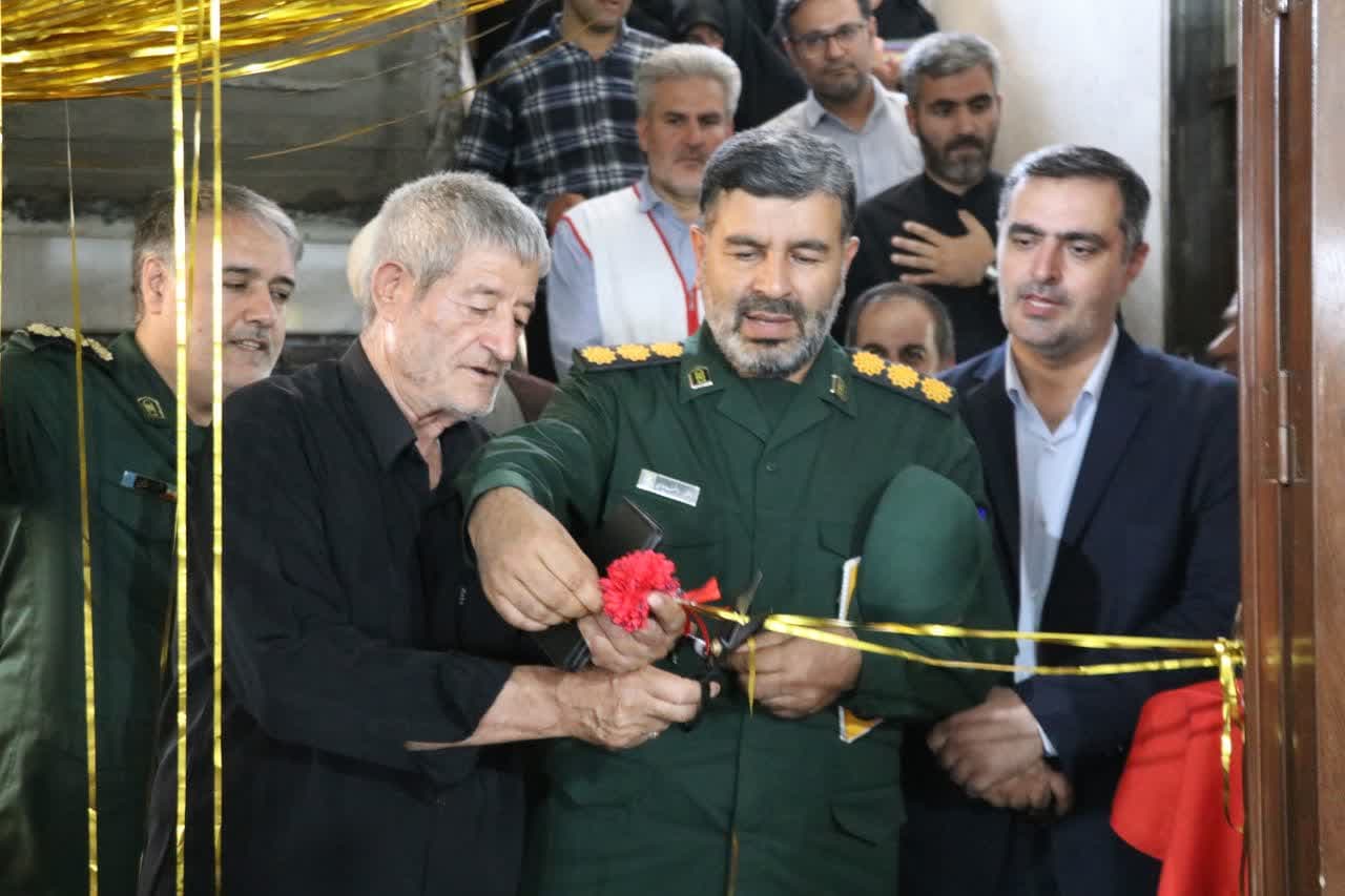 نمایشگاه اقتصاد مقاومتی در بناب آغاز به کار کرد