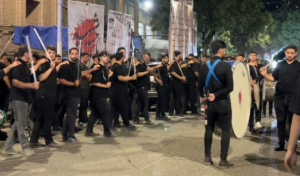 شاخسی هیئت عزاداران حضرت رقیه(س) بناب در شب ششم از محرم