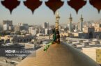 پرچم گنبد و پوش ضریح مطهر امام رضا(ع) تعویض شد