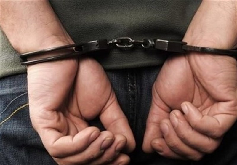 دستگیری سارق حرفه ای خودرو با ۲۲ فقره سرقت در بناب