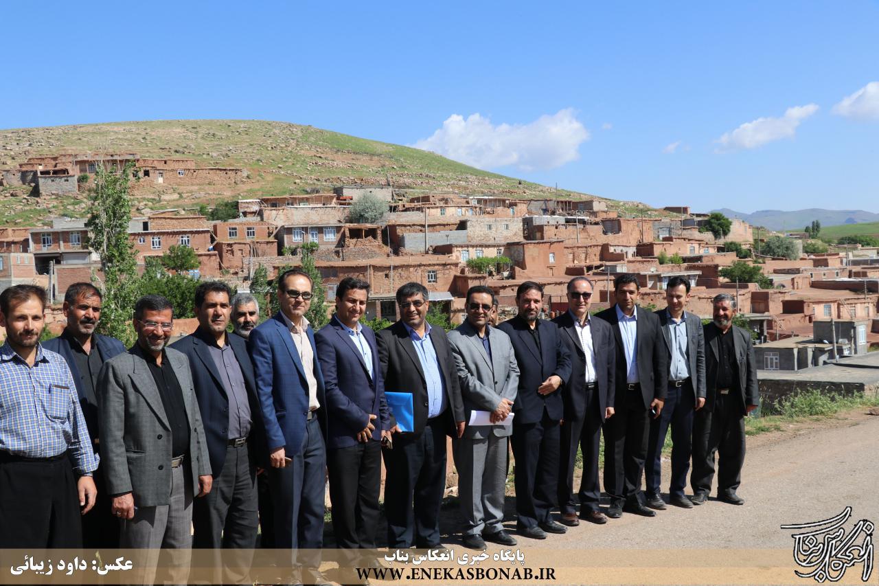 بازدید مدیرکل میراث فرهنگی استان از روستاهای تاریخی و گردشگری توتاخانه و صور+ تصاویر