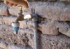 قطعی بیش از ۲۴ ساعته آب آشامیدنی روستای آلقو، صدای اهالی این روستا را در آورد!