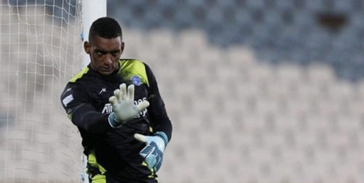 پنجره ماشین باز می‌شود