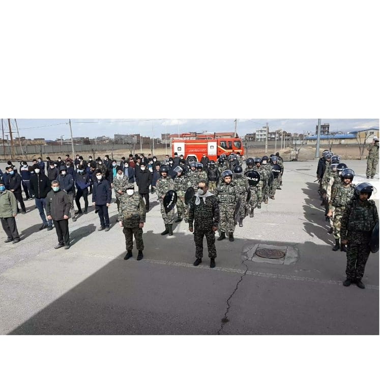 رزمایش تاکتیکی و دفاعی گردان های امام علی (ع) بسیج شهرستان بناب برگزار شد/ فرمانده سپاه ناحیه بناب: بسیج یعنی حضور مخلصترین افراد در نقطه ای که انقلاب به آنها نیاز دارد