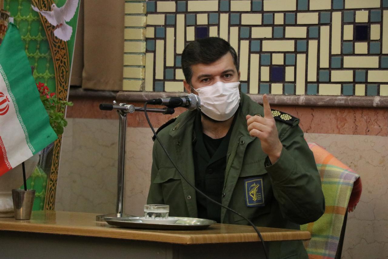 ایران قبل انقلاب، بازار آماده ی آمریکا بود/ جمهوری اسلامی اولین کشور دارای علوم هسته ای دنیا/ ۹۶ درصد نظام سلامت ایران، دولتی است