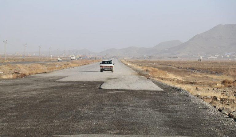 پروژه های از یاد رفته در بناب/ جاده ای که طلسم شده است