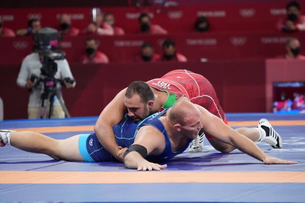 صعود یک کشتی‌گیر ایران به نیمه نهایی/ شمارش معکوس برای فینال بزرگ