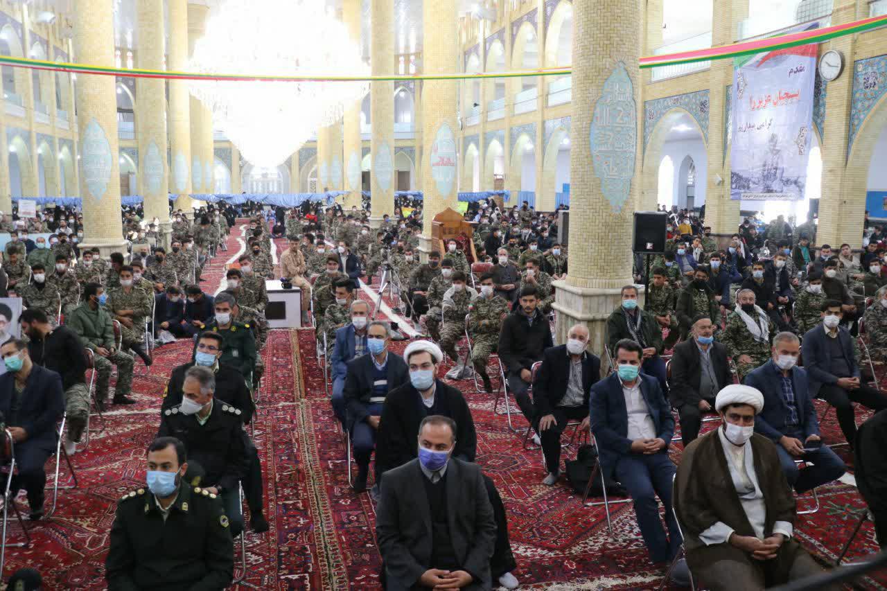 حجت الاسلام ولایی: خود اتکائی به توان داخلی، ایرانی قویتر میسازد/ مشکلات کشور نیاز به افسران اقتصادی دارد