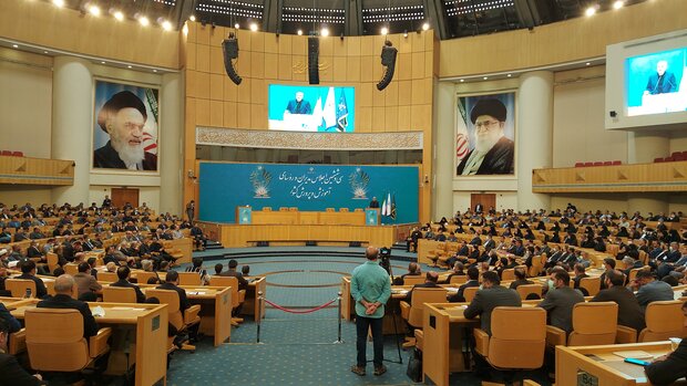 تغذیه رایگان ۳ میلیون دانش‌آموز کم‌برخوردار در سال جدید + فیلم