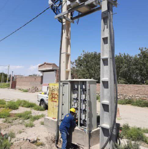 نصب و راه اندازی ۷ دستگاه ترانسفورماتور جهت رفع ضعف ولتاژ در شهر و روستا