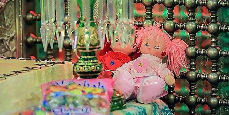 آستان حرم حضرت رقیه(س) خرید و فروش عروسک در ایران ندارد