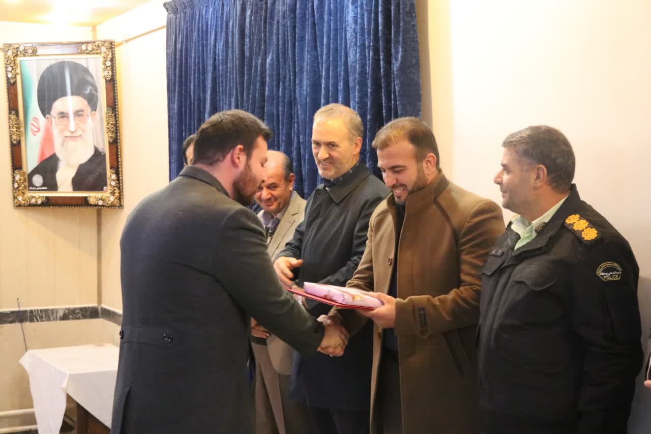 مراسم گرامیداشت روز دانشجو در دانشگاه پیام نور بناب برگزار شد/ دکتر زرافشان: جامعه دانشگاهی و دانشجو به دنبال آزادی اندیشه و آزادی بیان است