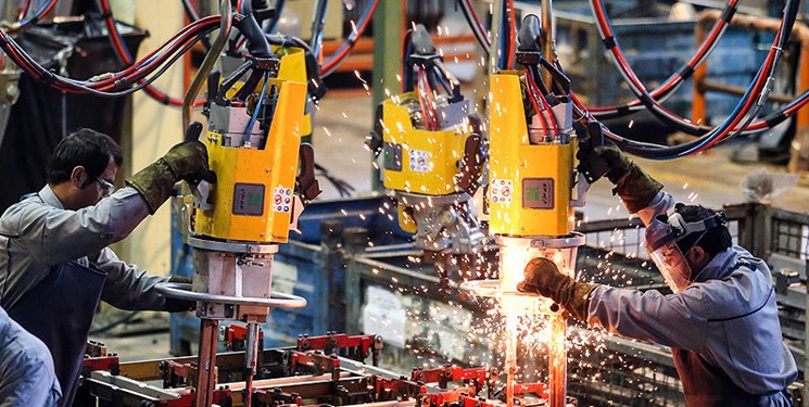 افزایش ۲.۹ برابری نرخ رشد تولیدات صنعتی در سال ۱۴۰۱