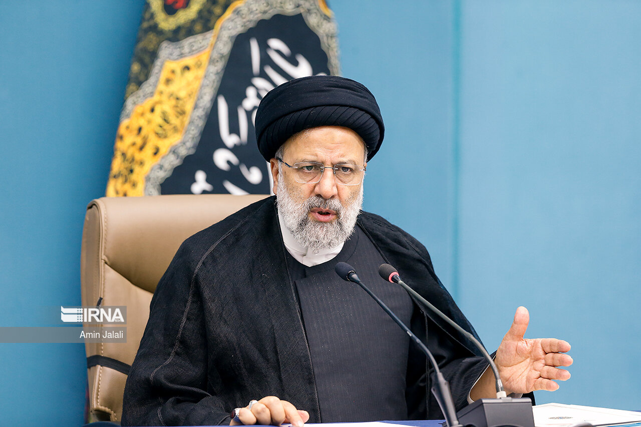 ماموریت رئیسجمهور به ۳ وزیر برای جلوگیری از رسوب کالا در انبارها و بنادر