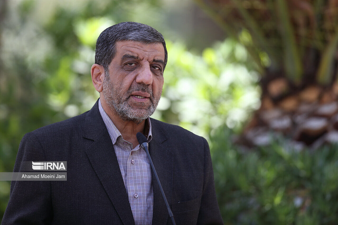 ضرغامی:موافقت دولت با لغو روادید برخی کشورها/گردشگری تبلیغات ایران‌هراسی را خنثی می‌کند