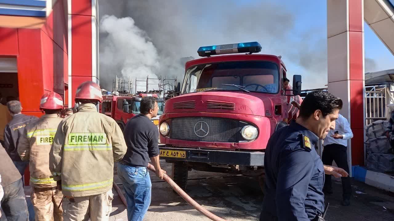 قدردانی فرماندار بناب از بسیج امکانات مراغه در آتش‌سوزی اخیر