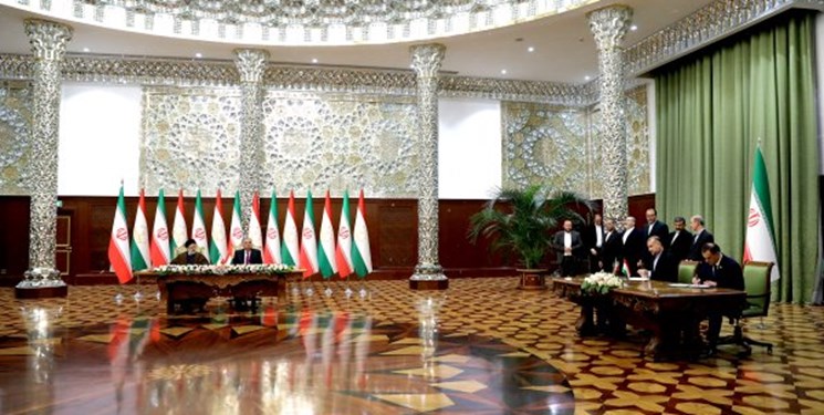 امضای ۱۸ سند و یک بیانیه تفاهم همکاری میان ایران و تاجیکستان
