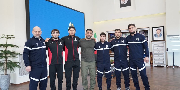 دیدار کشتیگیران روس با رئیس فدراسیون ایران