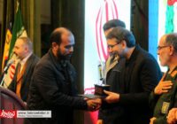 تجلیل از مدیر مسئول انعکاس بناب در جشنواره تولیدات فضای مجازی استان