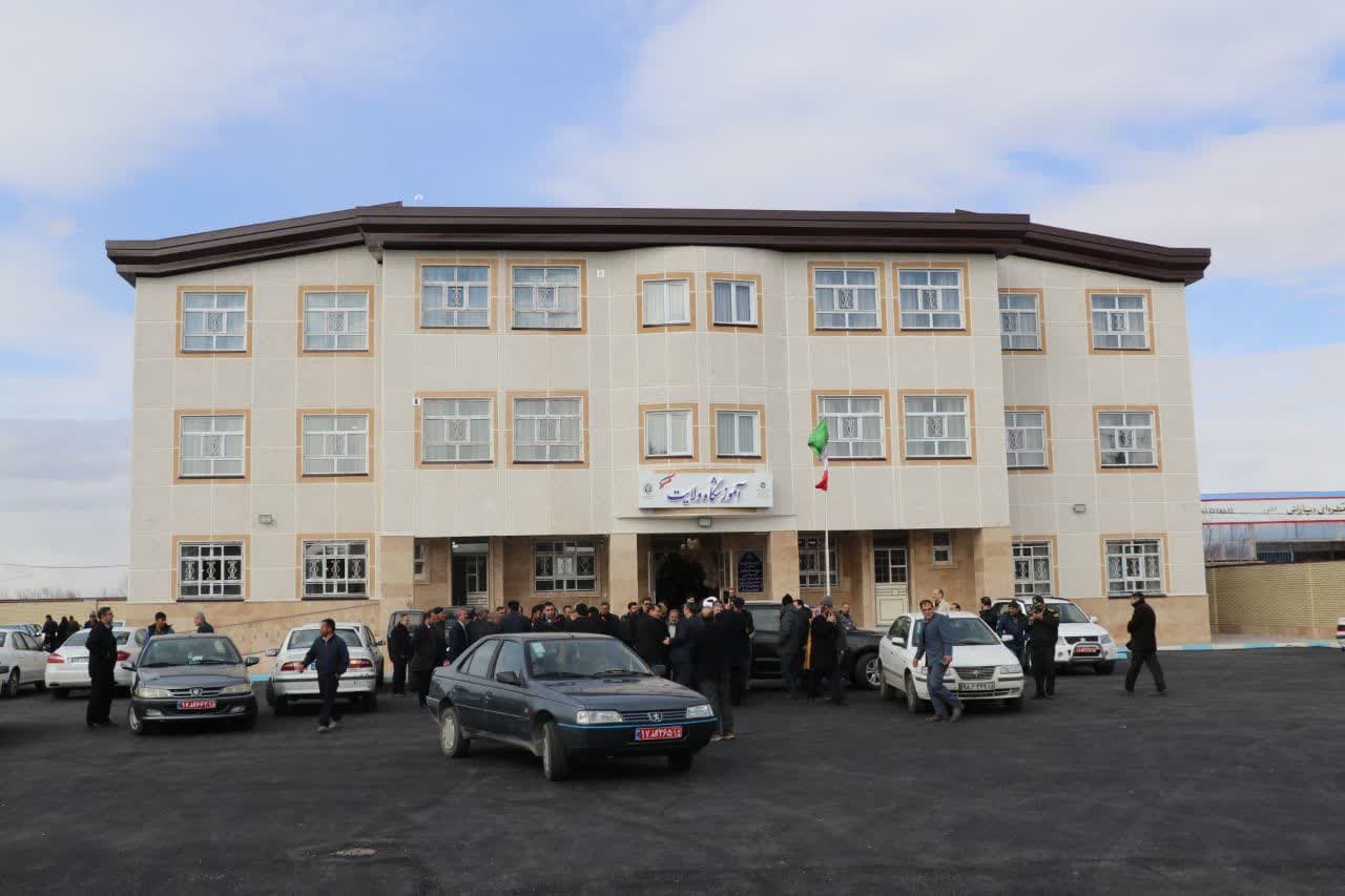 مدرسه ۱۲ کلاسه ولایت قرهچپق افتتاح شد