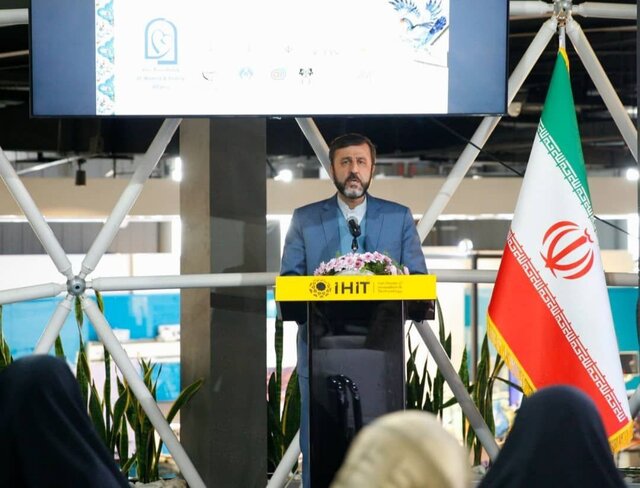 غریبآبادی: کسی نمیتواند با تهدید و تحریم خواستهای را بر ایران تحمیل کند