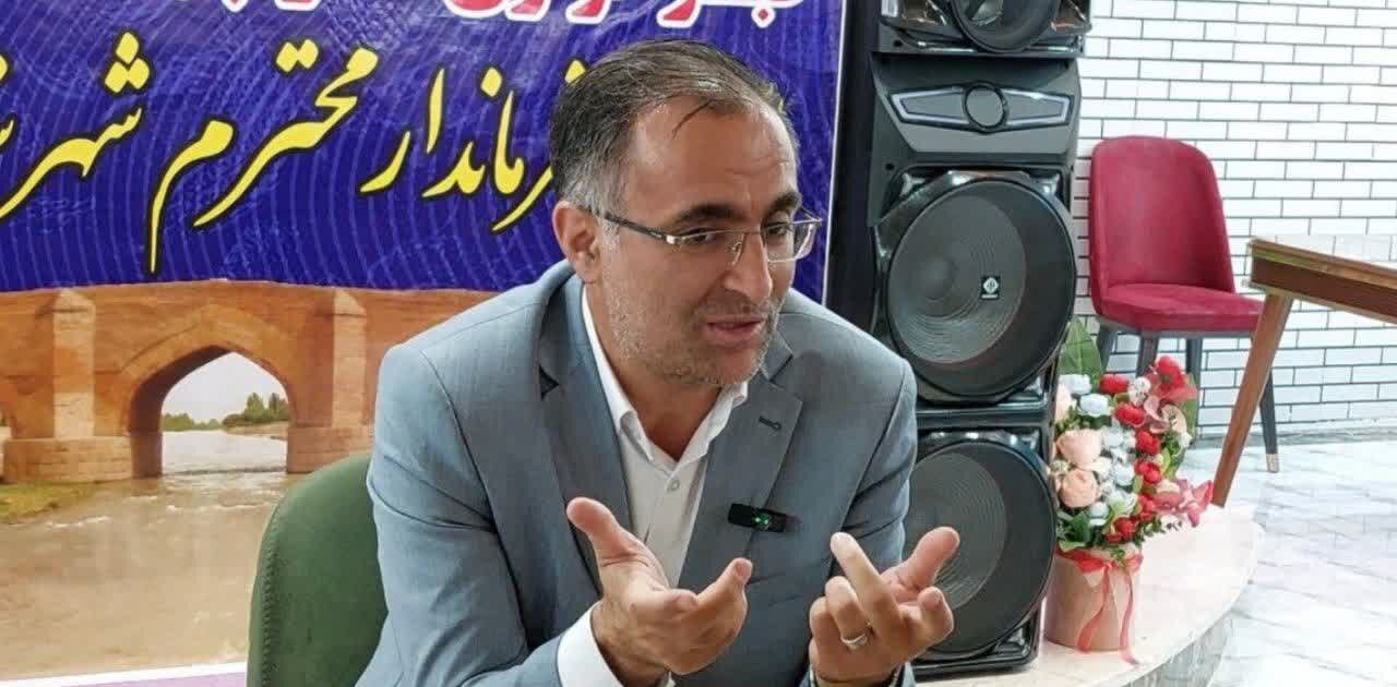 خاکپور: اثر تحریم و کمبود اعتبارات در بناب حس نمیشود