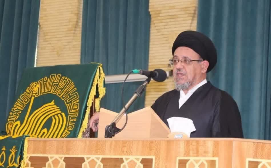 معلمان باید احساس هویت ایرانی ـ اسلامی و شخصیت ملی را در دانش آموزان زنده کنند