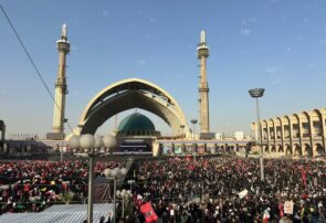 مراسم وداع با آقای شهید ایران به طور رسمی آغاز شد