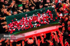 رهبر شهید انقلاب به زیارت جد شهیدشان نائل شدند